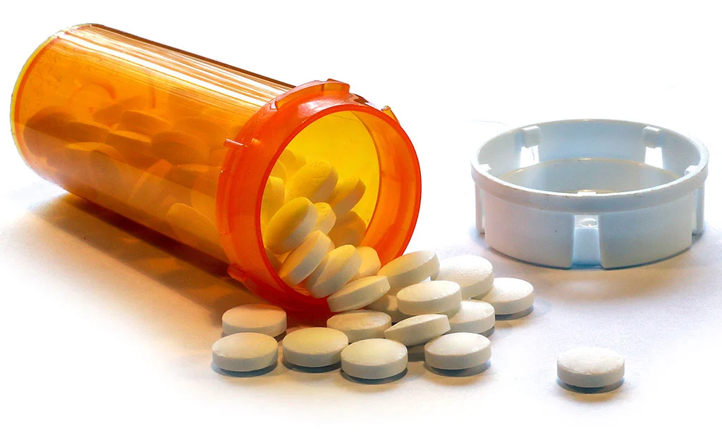 open bottle opiates 227884294